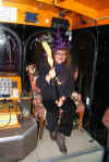 FrightseeingTour-01.JPG (187448 bytes)