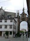 Braga-Arch.JPG (56004 bytes)