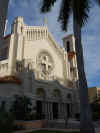 Miami-Architecture-2.JPG (196095 bytes)